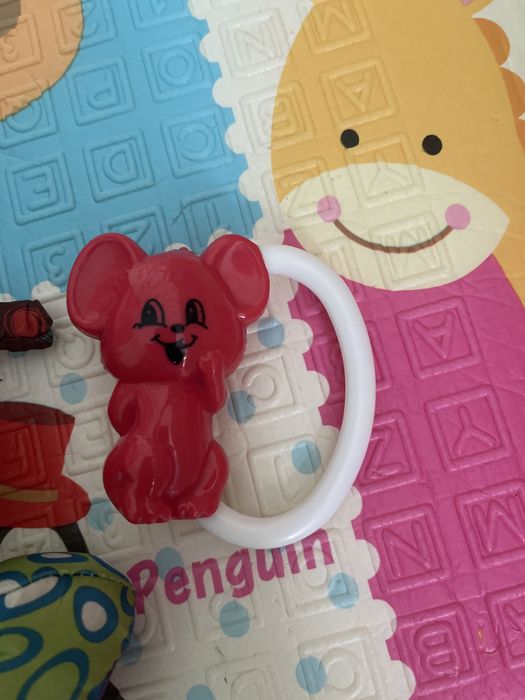 Бряскальця, погремушка, підвіска на коляску