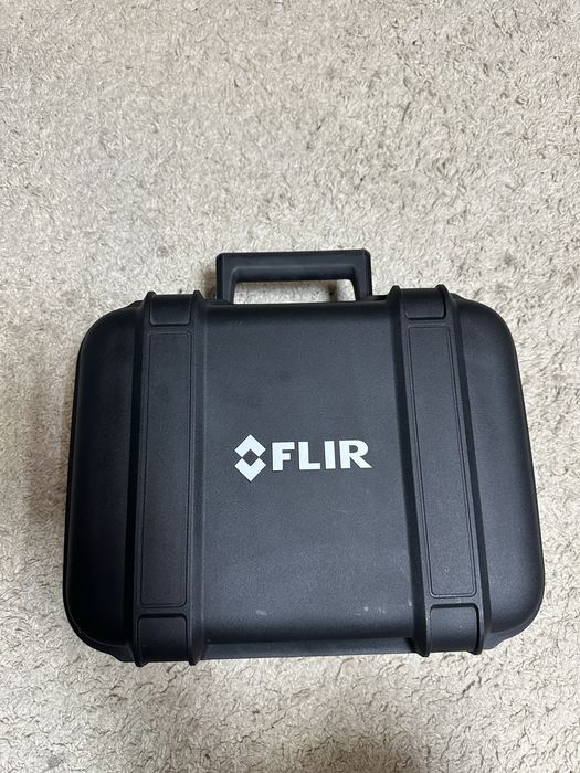 FLIR E6 тепловізор професійний