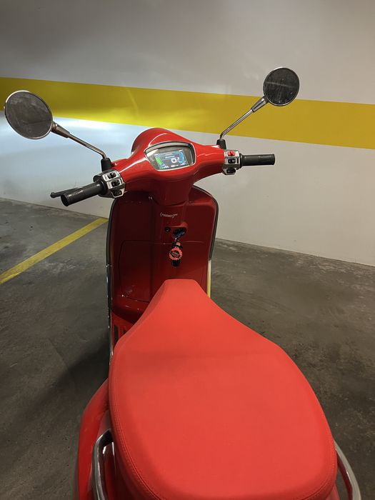 Vespa RED eletrica