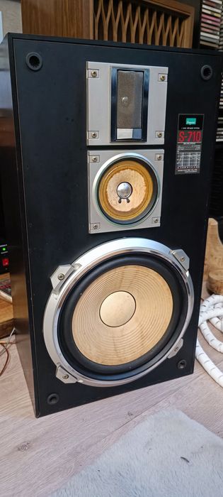 Kolumny Sansui S-710