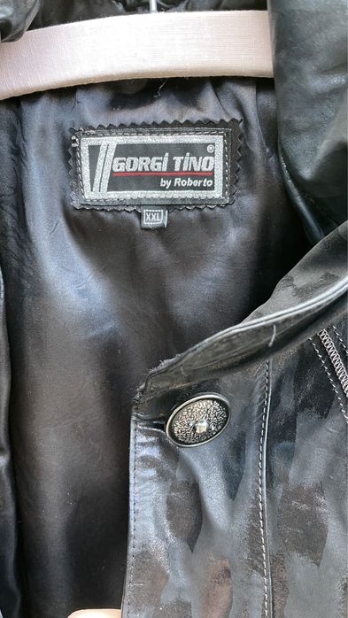 Куртка жіноча