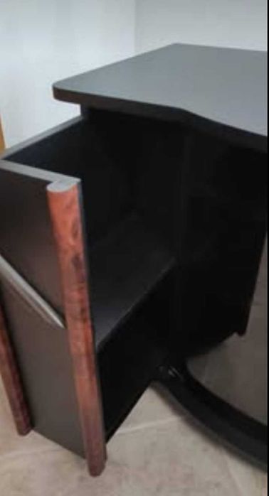 Móvel televisão 1m*54*64