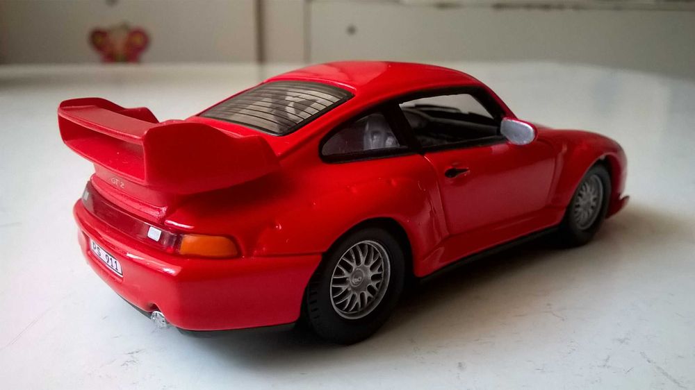 PORSCHE 911 GT model metalowo-plastikowy firmy hongwell