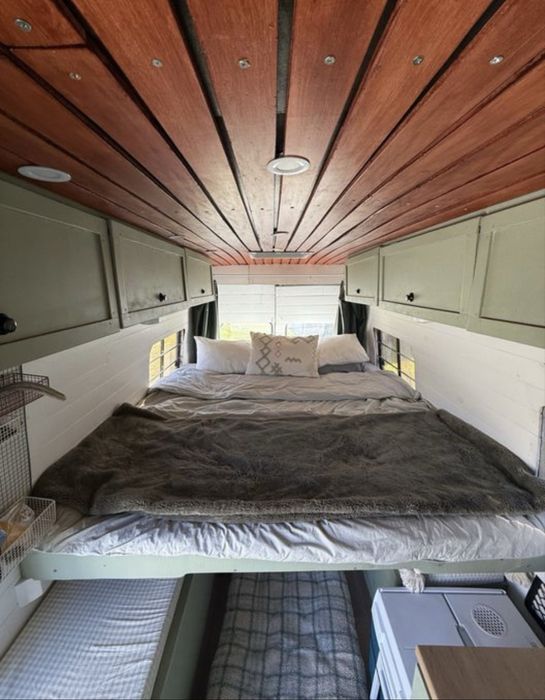 Autocaravana Fiat Iveco Daily 1981 - Pronta para aventuras