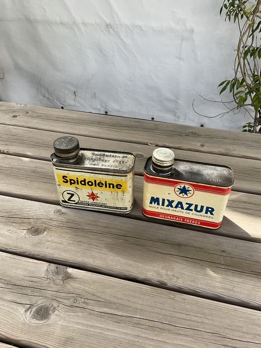 Latas óleo vintage