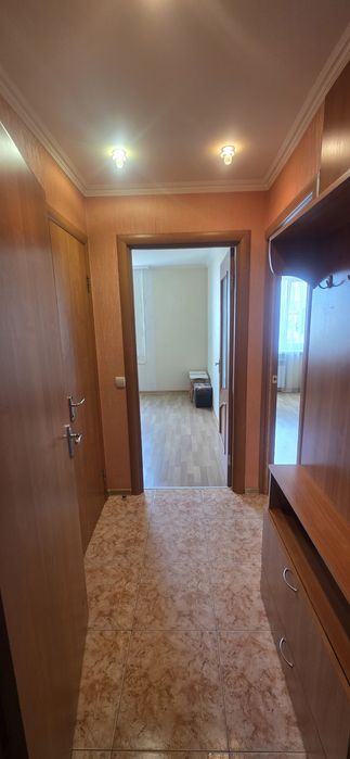 Оренда 1 кімнатної кв.по вул.Олімпійській ( Космос)