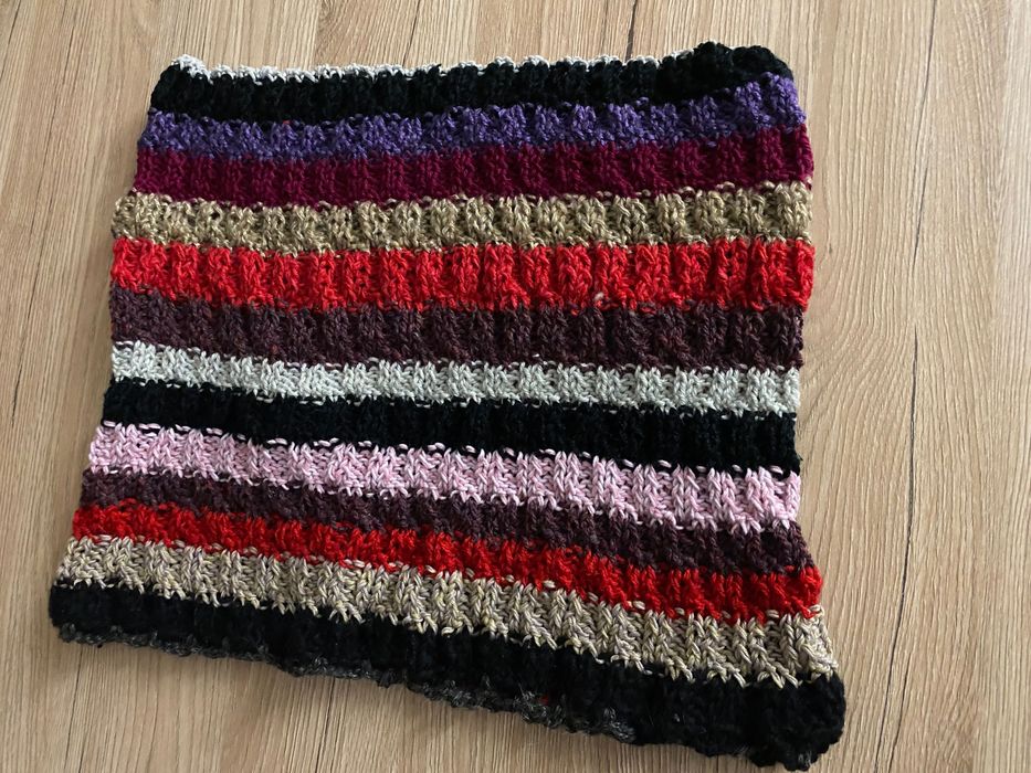 Poduszka wełniana na krzesło, taboret, różne kolory, wzory, nowa