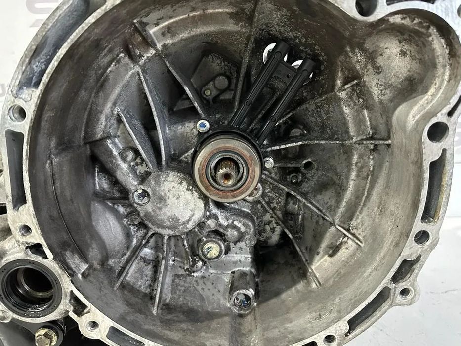 Caixa Velocidades - Ford Fiesta V (2N1R7002NC 1.4 Gasolina)
