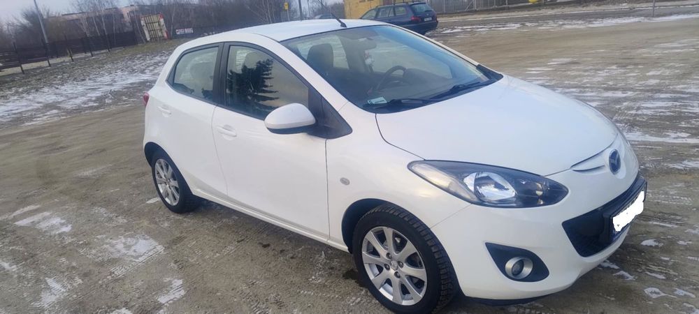 Mazda 2 Sprzedam Mazdę 2 rok 2012
