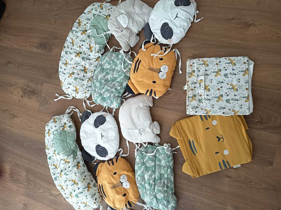 Conjunto Tapetes/Almofadas/Caixa Arrumação