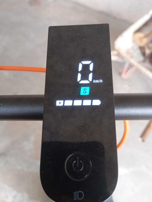 Trotinete elétrica com um mês de uso