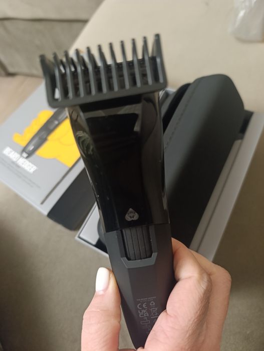 Тример для бороди MANSCAPED the BEARD HEDGER