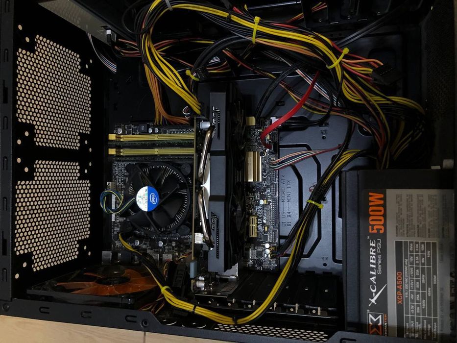 Komputer Stacjonarny Asus