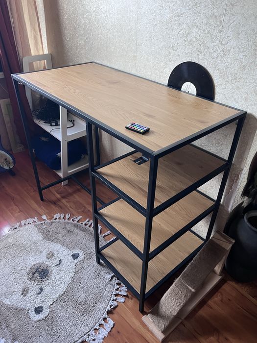 Продам барный/офисный/компьютерный стол лофт