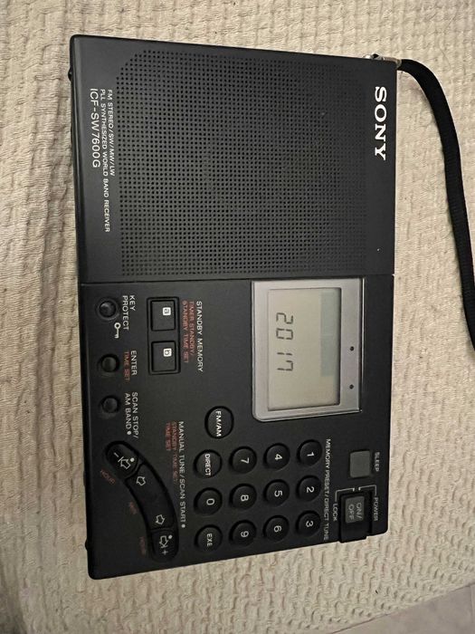 Rádio Sony ICF-SW7600G AM/FM/SW