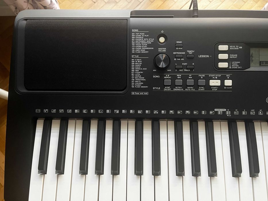 Keyboard Yamaha PSR-363 + Akcesoria