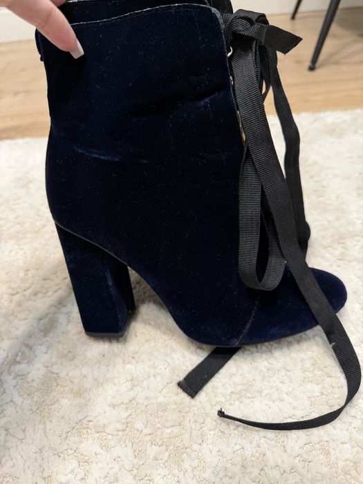 Zara ботильоны 38р велюр синий