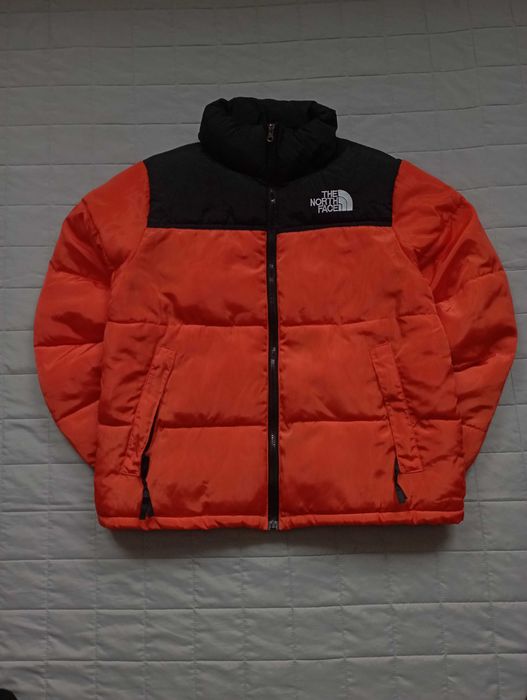 Пуховик Tnf 700 набивки (дефекти вказав на останніх фото)