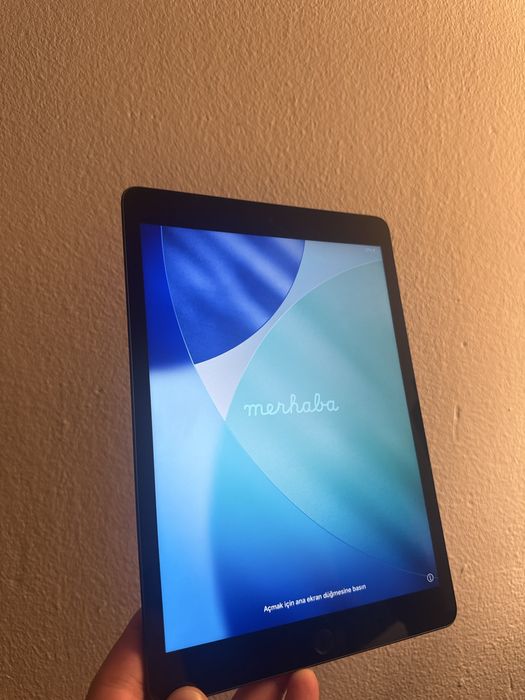 iPad 9ª Geração 10.2” 64GB Space Gray — Excelente Estado