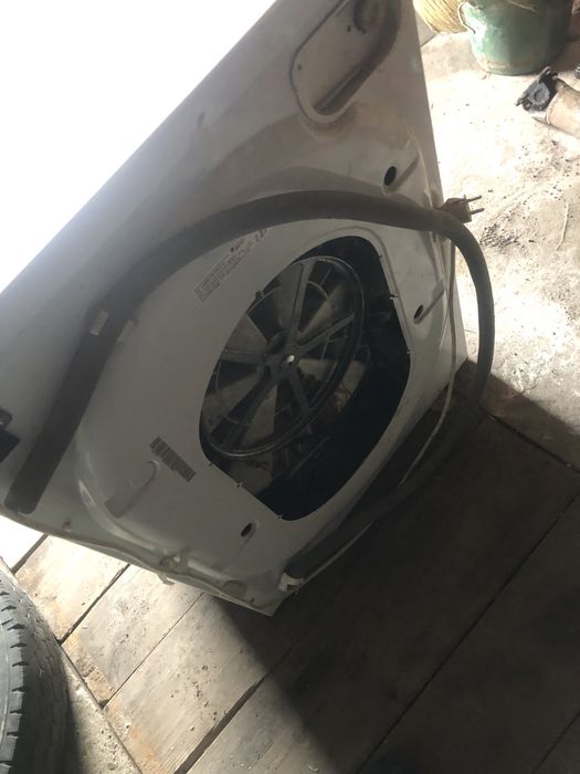 Продам стиральну машину арістон