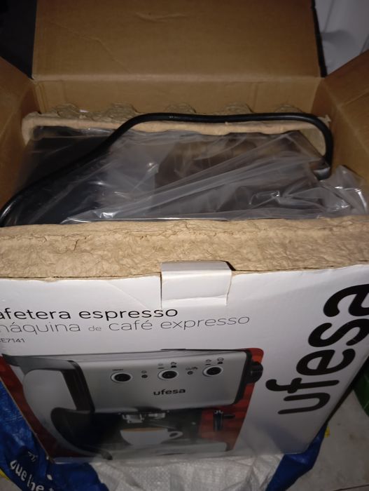 Máquina de café Ufesa NOVA