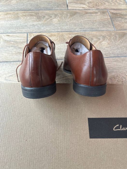 Чолові шкіряні туфлі Clark’s