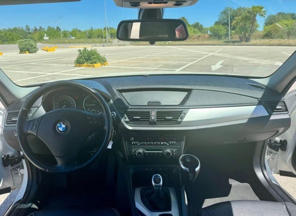 BMW X1 18d - 2011