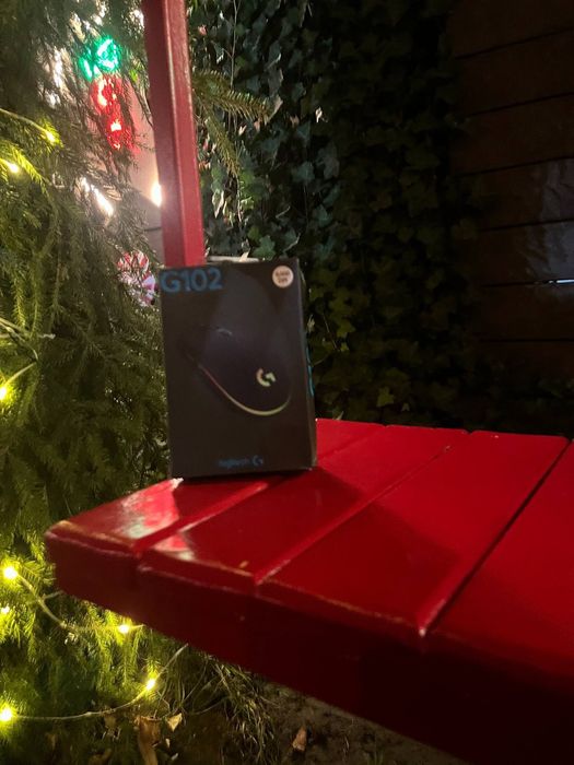 ПРОДАЮ МИШКУ logitech g102