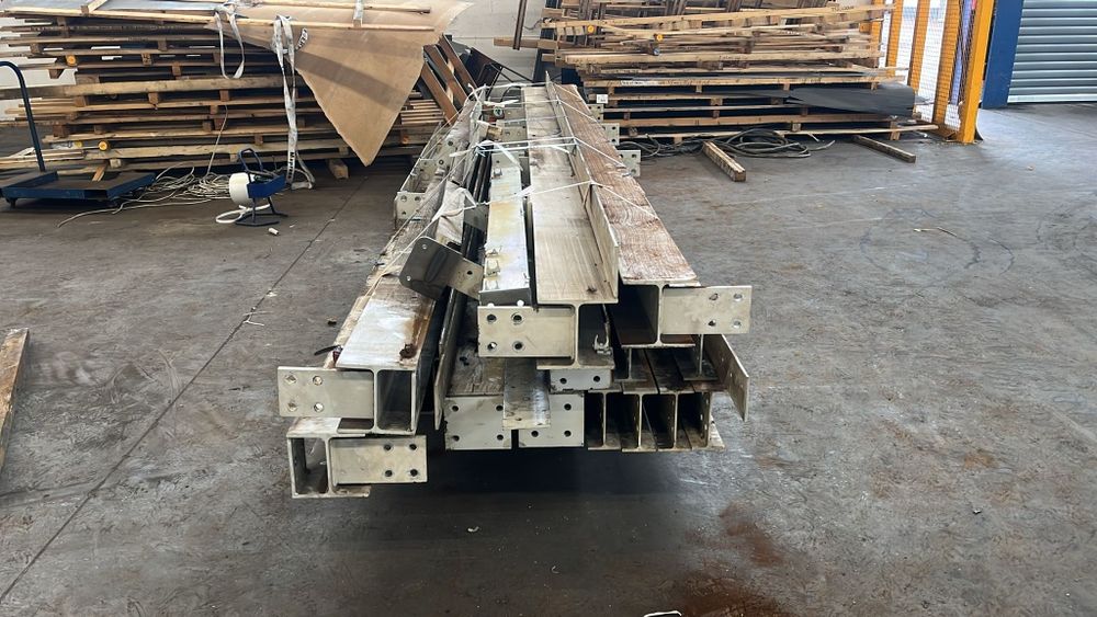 Antresosa przemyslowa 12mx 5.5m