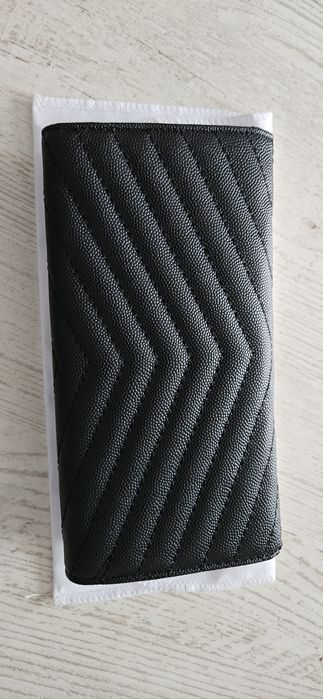 Portfel damski Yes Saint Laurent