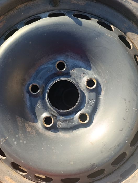 Продам колеса ,без порізів ,без шишок ,з дисками відбалансовані !