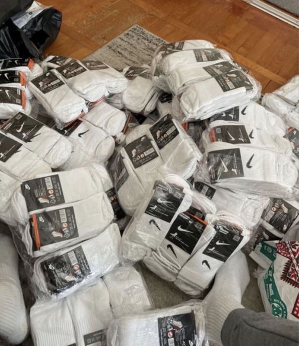 Nike Wysokie Białe Skarpety 100 par