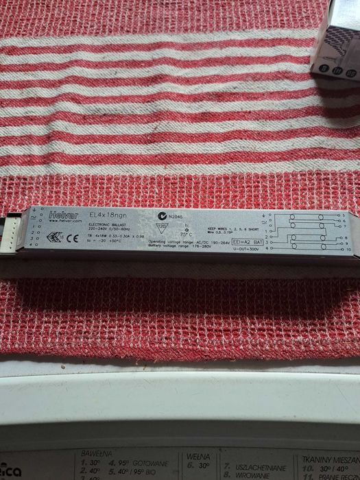 Statecznik elektroniczny do oprawy świetlówkowej4x18w