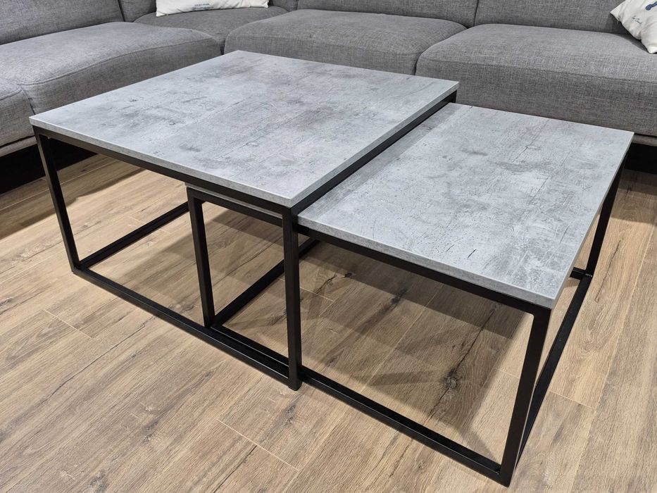 Zestaw kwadratowych stolików kawowych - beton