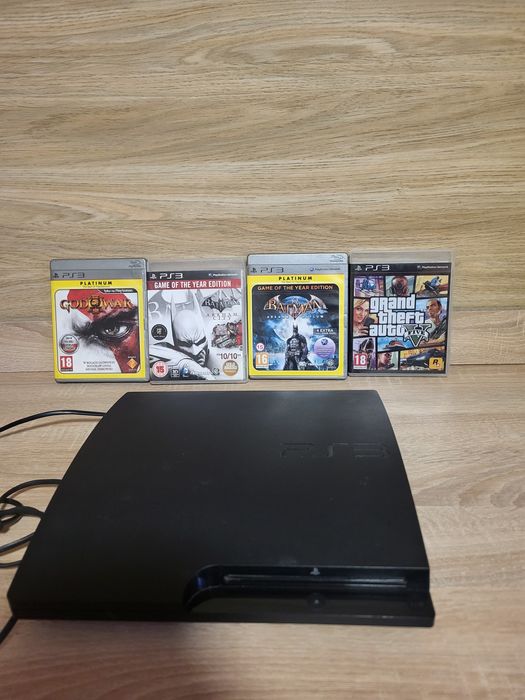 Konsola Play station 3 ps3 + gry GTA 5 gow 3 batman arkham asylum i in
