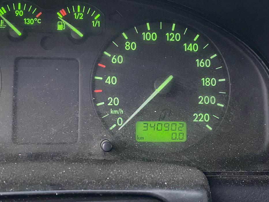 Volkswagen Passat B5 1.6