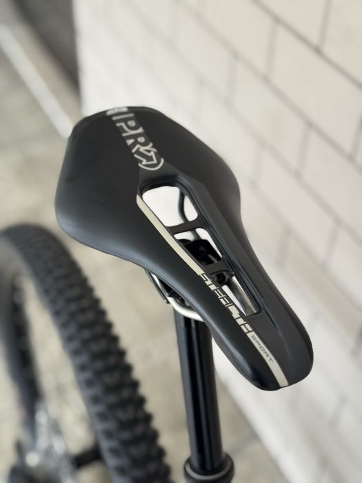 Bicicleta BTT suspensao total Scott spark 920