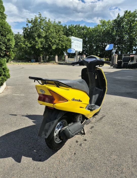 Honda Lead Scv 100