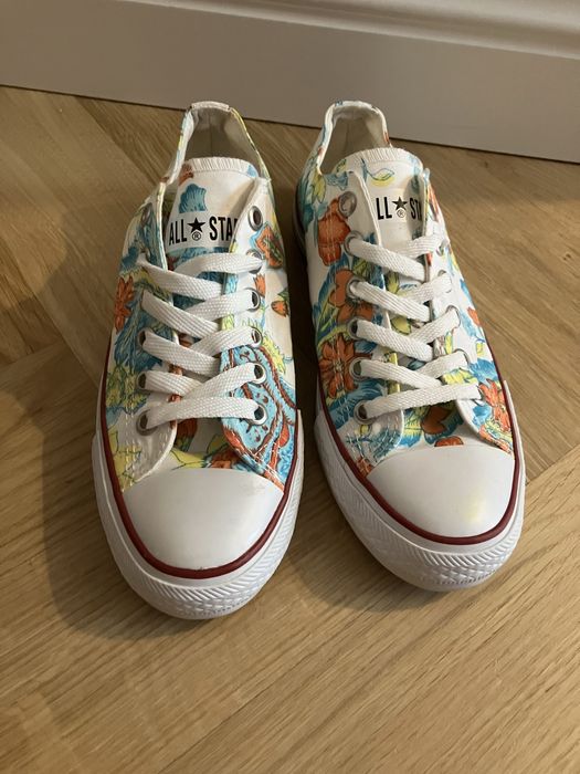 Buty w stylu Converse