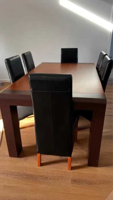 Conjunto mesa de jantar com 6 cadeiras