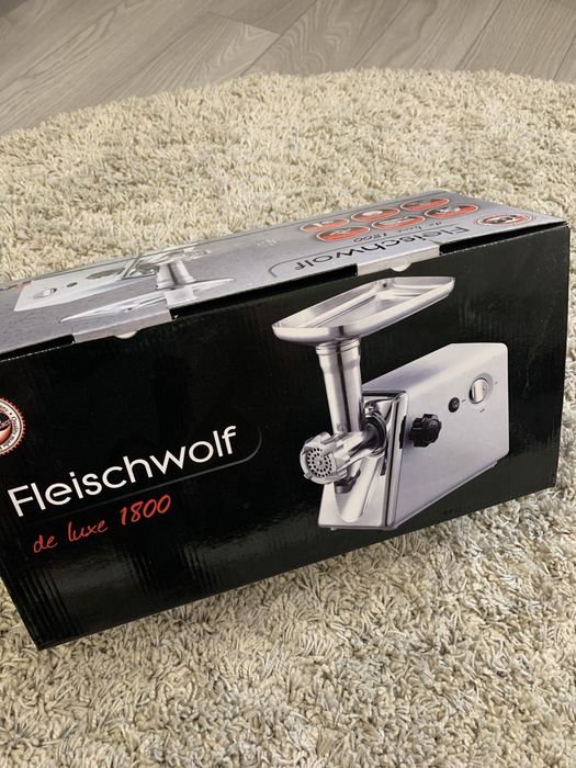 Електромʼясорубка Fleischwolf de luxe 1800 Germany