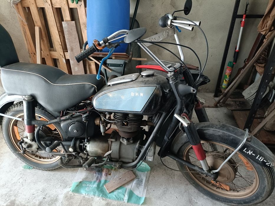 Motociclo BMW R 26