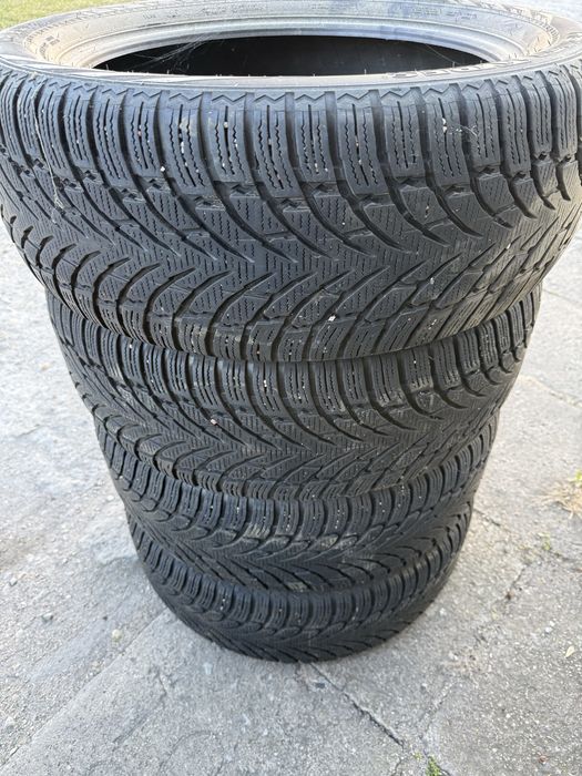 Opony NOKIAN 235/50 R19