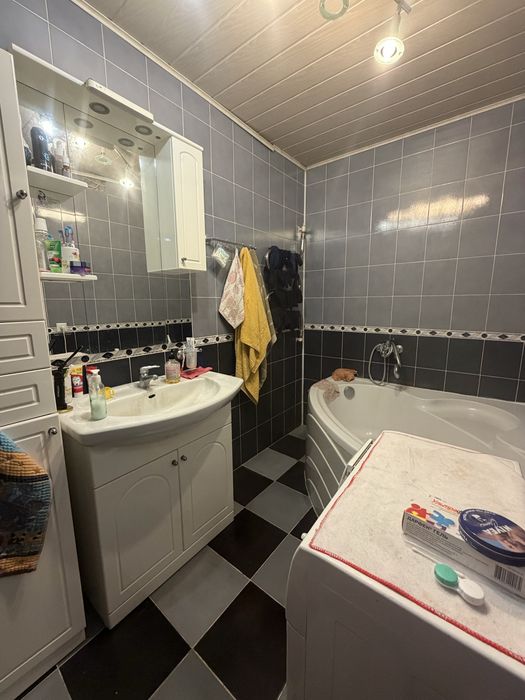 Продаж 3 х кімн квартири в центрі міста