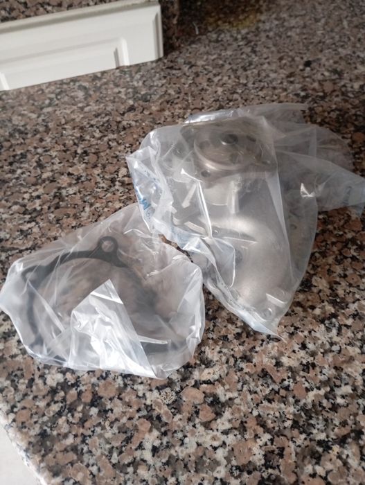 Bomba de água Ford focus 1.9