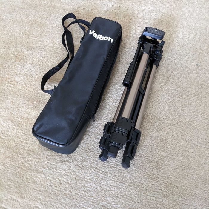 Об'єктив Canon EF-S 17-55mm f/2.8 IS USM