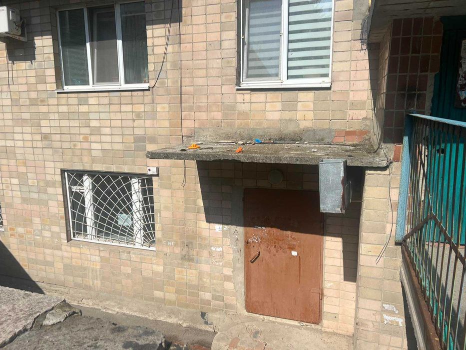 Фасад, 1 пов, окремий вхід, 59,2 м2, Супрунівка, вул. Нафтовиків 15