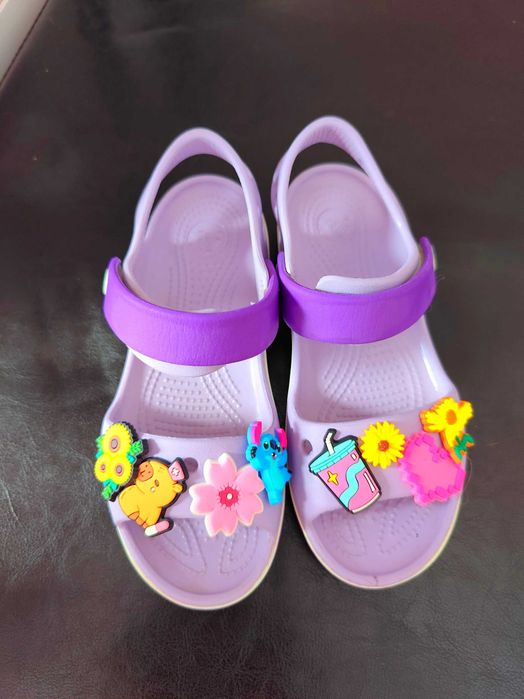 Crocs C13 30 31 fioletowe wodoodporne sandały do wody plaża basen przypinki