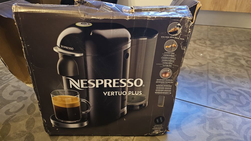 Máquina nespresso vertuo plus