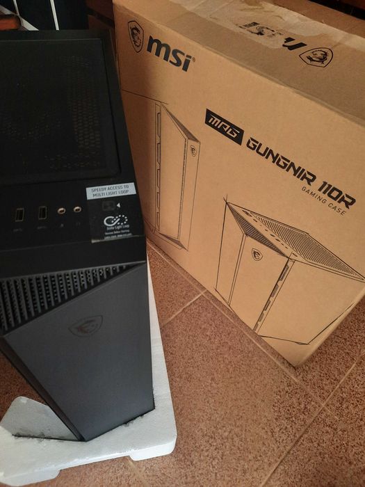 Caixa de computador - MSI MPG Gungnir 110R - Vidro temperado